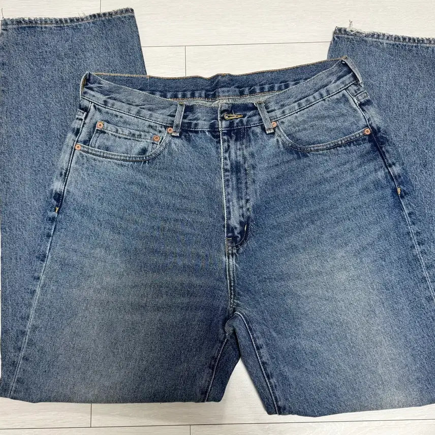 [BUNJANG] Outstanding Tapered Loose Fit Denim Pants / 아웃스탠딩 테이퍼드 루즈핏 데님팬츠