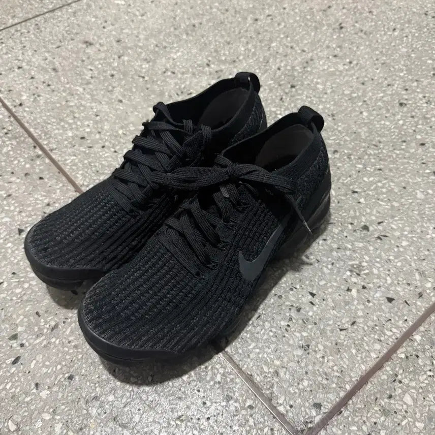 [BUNJANG] Nike Flyknit 3 Triple Black Running Shoes / 나이키 플라이니트3 트리플블랙 270