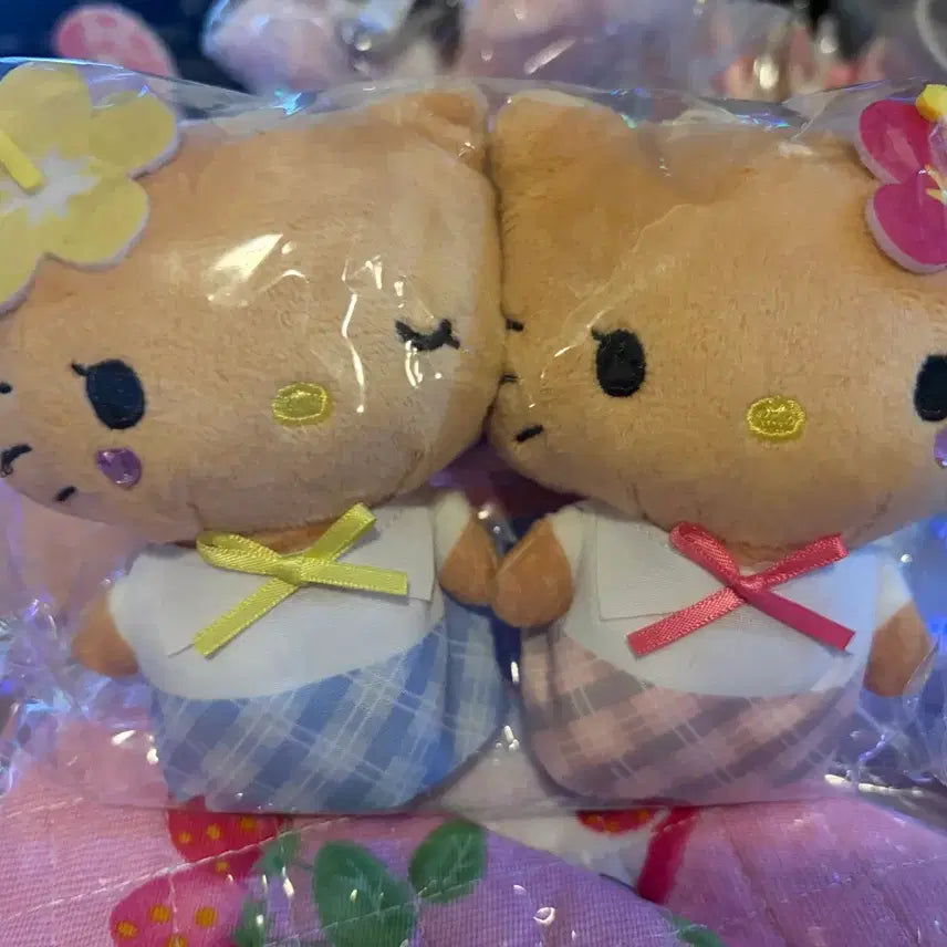[BUNJANG] Tanning Hello Kitty Magnetic Doll Keychain / 태닝키티 자석 인형키링
