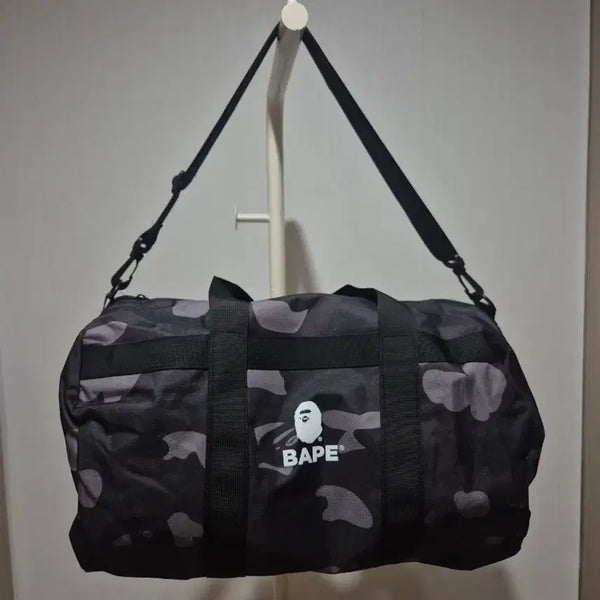[BUNJANG] BAPE Magazine Supplement Duffle Bag / 베이프잡지부록 더플백