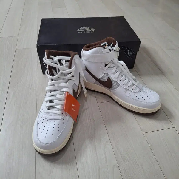 [BUNJANG] Nike Air Force 1 High '07 / (새상품) 나이키 에어포스 1 하이 270