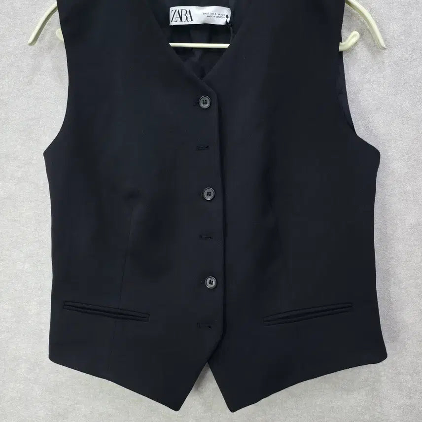 [BUNJANG] ZARA 1997 Archive Collection V-Neck Button Vest / ZARA 1997 컬렉션 베스트