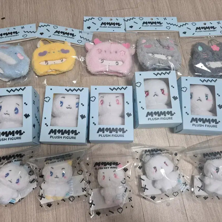 [BUNJANG] PLAVE Mumeimu Doll + Hat + Keyring Bundle Set (Sealed) / 플레이브 므메미무 인형+모자+키링 미개봉 새상품 일괄