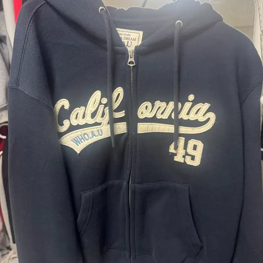 [BUNJANG] Who.A.U Navy Hooded Zip-Up Jacket / 후아유 네이비 곤색 후드집업