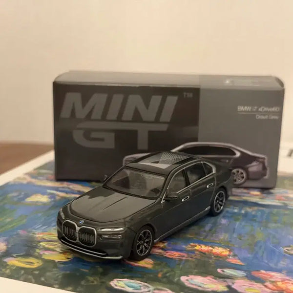 [BUNJANG] Mini GT 1:64 BMW i7 xDrive60 Dark Grey / 1:64 미니지티 i7 다크 그레이