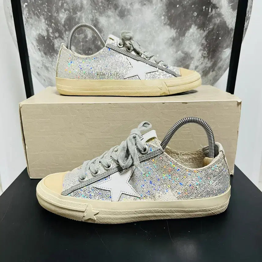 [BUNJANG] Golden Goose V-Star 2 Glitter Sneakers Size 36 (230-235) / 정품 36) 골든구스 브이스타2 글리터 스니커즈 230~235