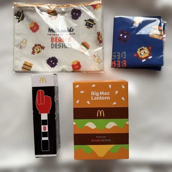 [BUNJANG] McDonald's Japan Limited Edition Big Mac Lantern, French Fry Grabber Claw, and Beams Pouch Set / [일본 맥도날드 한정판] 빅맥 랜턴 + 감튀 집게손(맥날 공식) + 빔즈