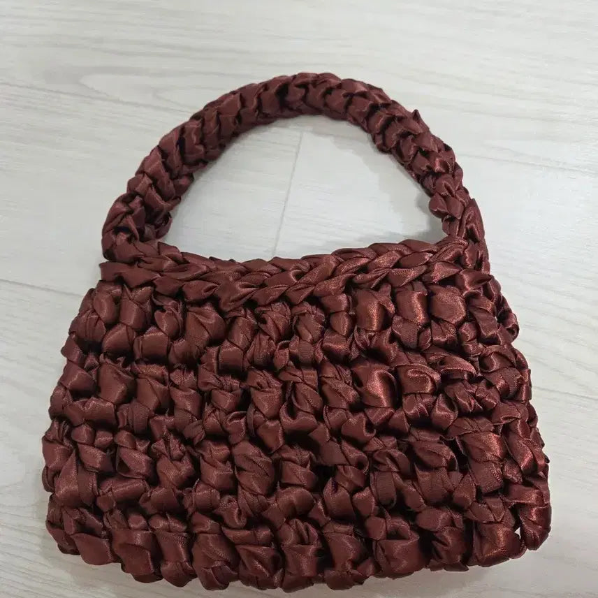 [BUNJANG] Handmade Satin Ribbon Mini Dot Bag / 핸드메이드 새틴 리본 미니 도트백