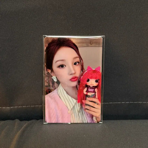 [BUNJANG] Pop Mart Molly YUQI Series Photocard (Sealed) / [정품]팝마트 몰리 YUQI(우기) 시리즈 포토카드(미개봉 새상품)