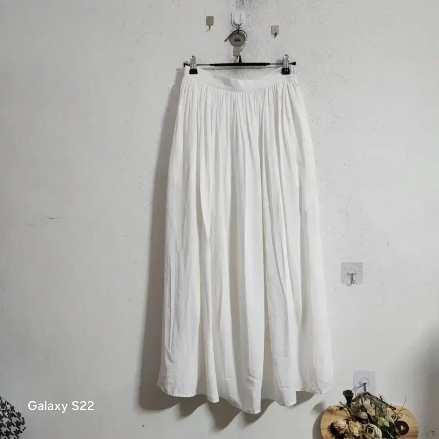 [BUNJANG] White Long Skirt / 화이트 롱 스커트