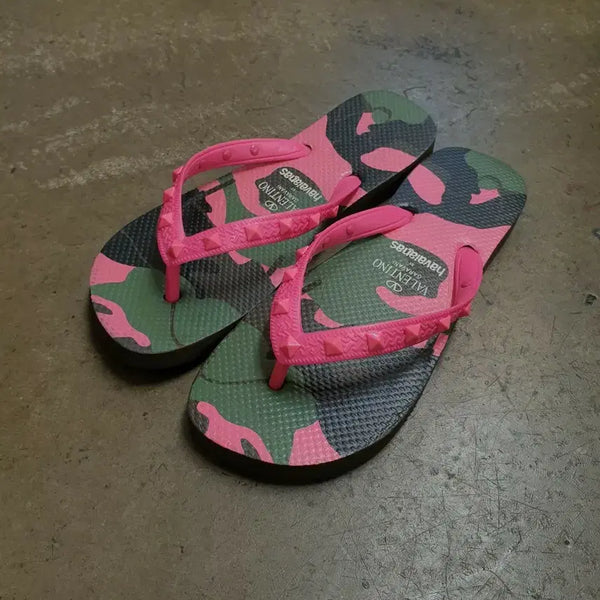 [BUNJANG] Valentino x Havaianas Collaboration Camouflage Studded Flip-Flops Pink / 발렌티노 X 하바이아나스 콜라보 카모플라쥬 스터드 쪼리 핑크 새상품