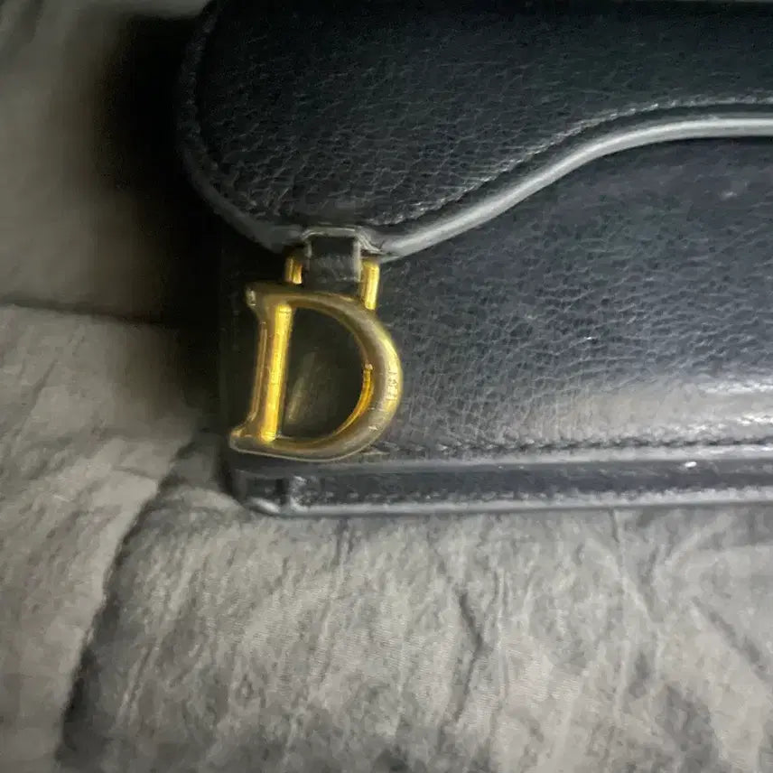 [BUNJANG] Dior Women's Leather Wallet with Gold Logo / 디올 지갑