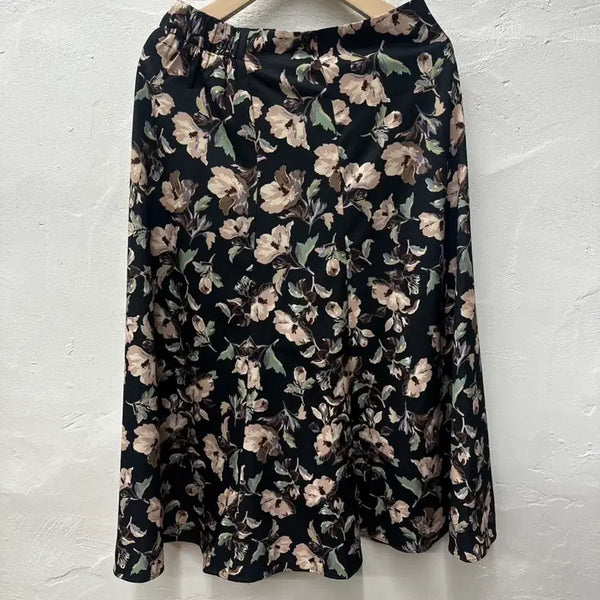 [BUNJANG] Tumi Women's Black Pattern Long Skirt Size 66 / 투미 여 치마 블랙패턴/롱 66