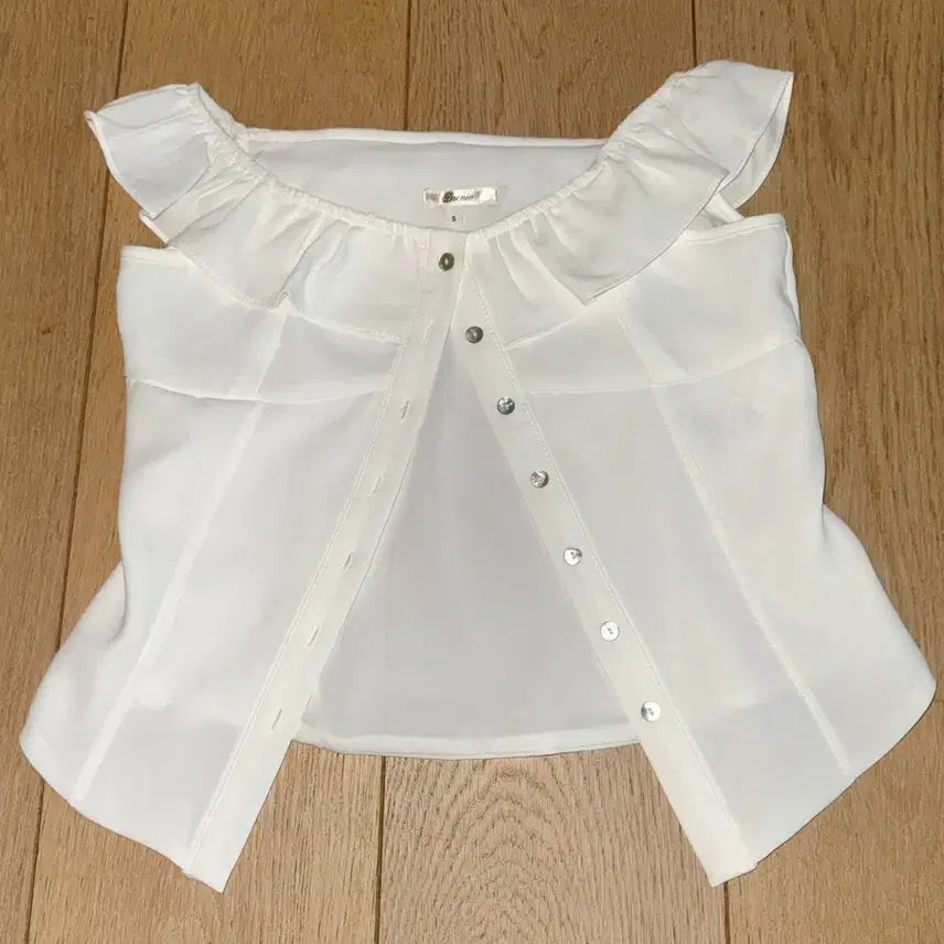 [BUNJANG] Zaenio Sally Frill Blouse (White/S) / [zaenio] 셀리 프릴 블라우스 (화이트/S)
