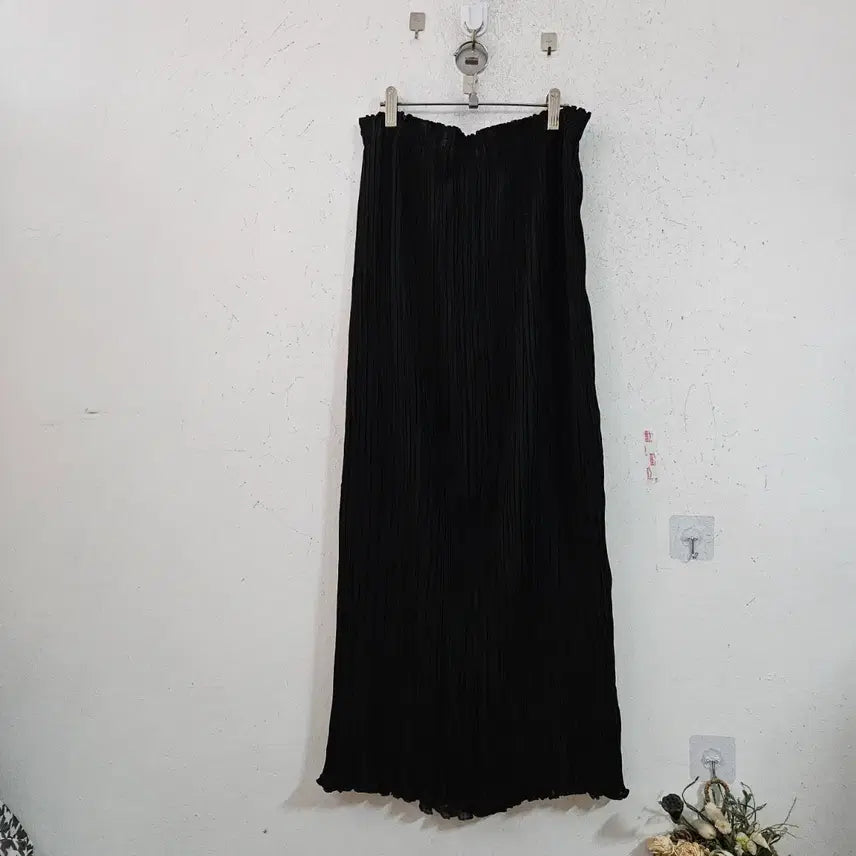 [BUNJANG] Pleated Long Skirt Black / 플리츠 롱 스커트 블랙