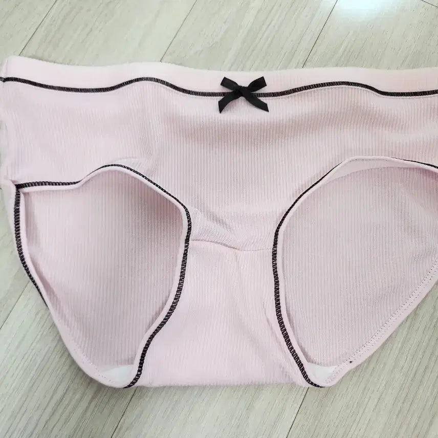 [BUNJANG] Cute Women's Panties (Size M) / 큐티 여성팬티 속옷(중고)