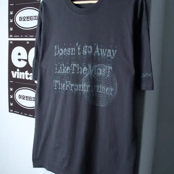 [BUNJANG] Like the Most Graphic Short Sleeve T-Shirt Charcoal (L-XL) / (L-XL) 라이크더모스트 반팔 티셔츠 그래픽 차콜 스트릿-H34509
