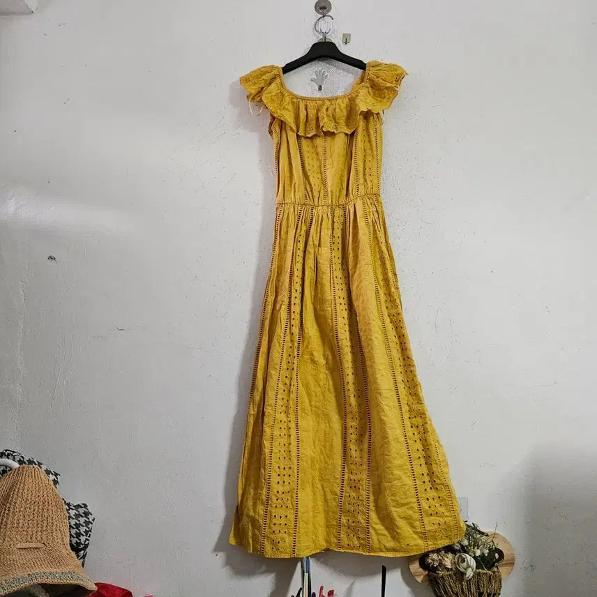 [BUNJANG] Yellow Sleeveless Dress / 노란색 민소매 원피스