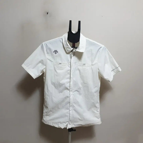 [BUNJANG] Descente Short-Sleeve Jumper Shirt Style / 데상트 반팔 셔츠스타일점퍼/100