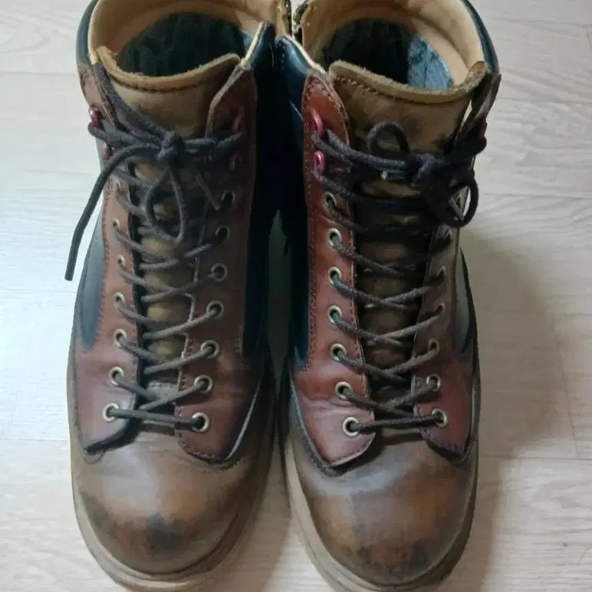 [BUNJANG] Regal Leather Boots - Size 260 / 리갈 워커.부츠260