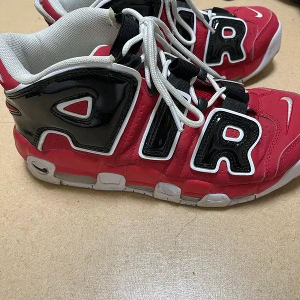 [BUNJANG] Nike Air More Uptempo Sneakers (275mm) / 나이키 에어 모어 업템포 신발 275