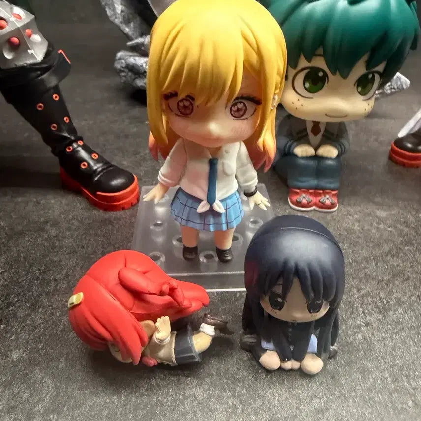 [BUNJANG] Miyazawa Model Kitagawa Marin School Uniform Nendoroid / 미스크돌 키타가와마린 교복 넨도 1935