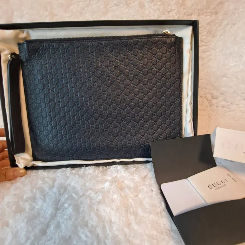 [BUNJANG] Gucci GG Logo Pattern Clutch / 구찌 GG 로고 패턴 클러치