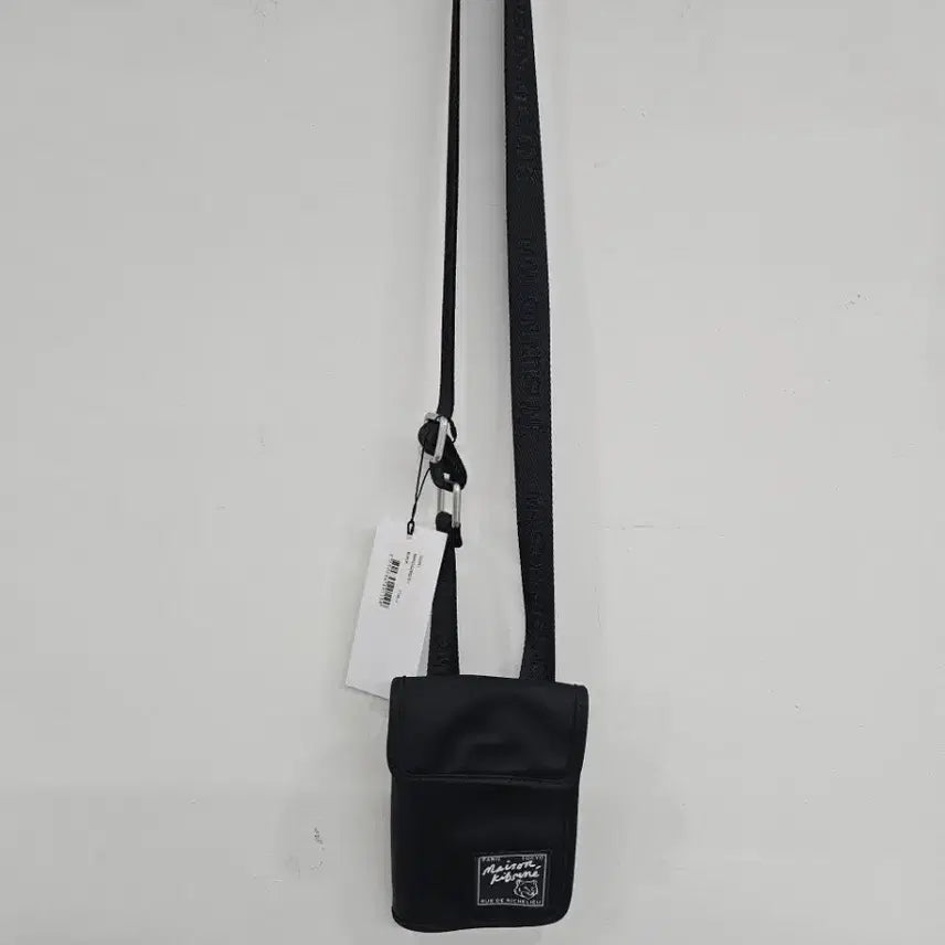 [BUNJANG] Maison Kitsuné Crossbody Bag / 새상품))메종 키즈네 크로스백