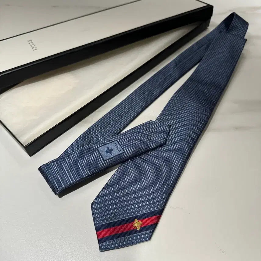 [BUNJANG] Gucci Silk Necktie / 구찌 실크 넥타이 새상품