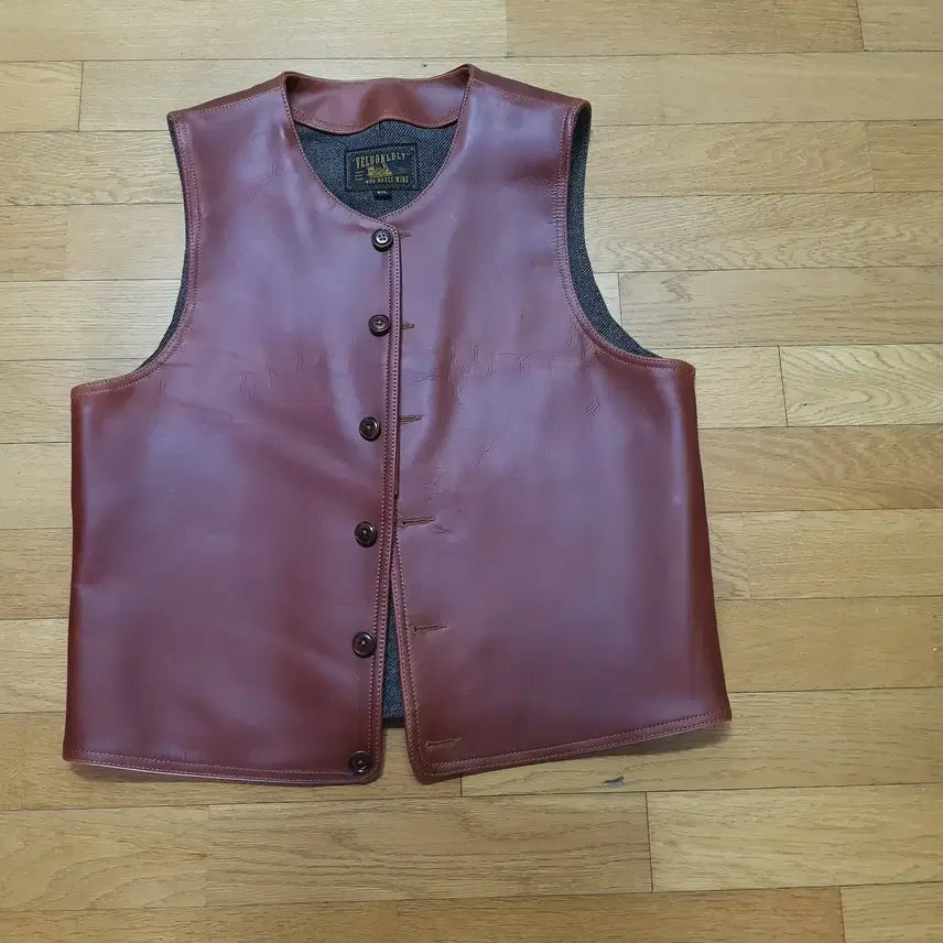 [BUNJANG] Veluokldly Horsehide Vest 2XL / VELUOKLDLY 호스하이드조끼