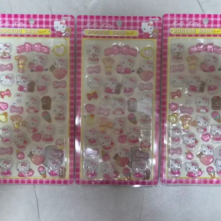 [BUNJANG] Hello Kitty Bonbon Drop Sticker / 헬로키티 봉봉드롭 스티커