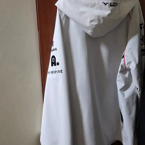 [BUNJANG] T1 2024 4-Star Worlds Jersey 2XL / 2024 T1  4성 월즈유니폼 팝니다.