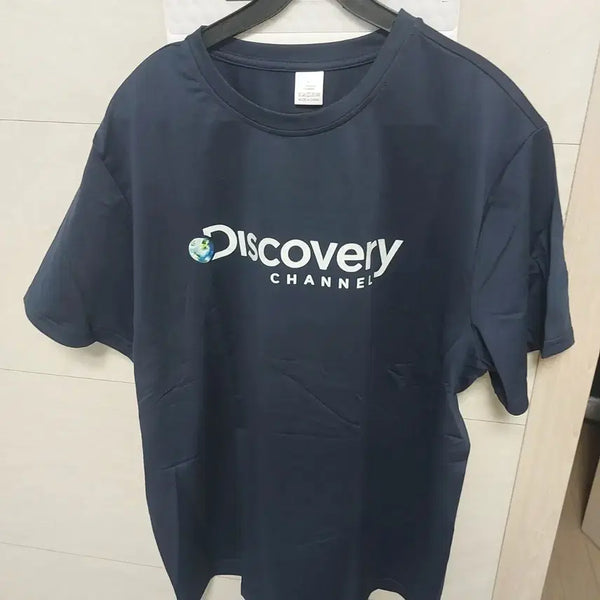 [BUNJANG] Discovery Channel Navy Short Sleeve T-Shirt - Size L / 디스커버리 채널 반팔티 네이비 L 새상품