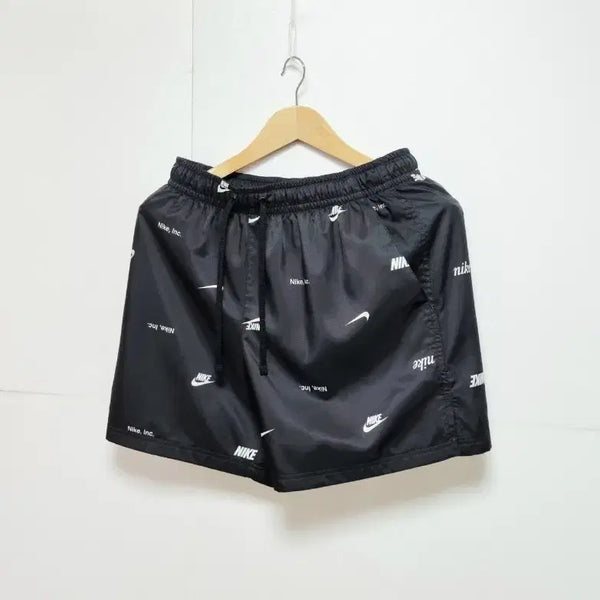 [BUNJANG] Nike Men's M 2023 Futura Woven Flow Shorts Black / 남성M 2023 나이키 레어 블랙 검정 우븐 플로우 푸투라 반바지 바지
