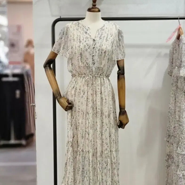 [BUNJANG] Thursday Island Floral Print Long Dress / 써스데이아일랜드 롱원피스 21년제품