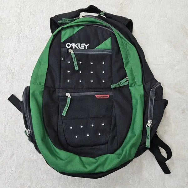 [BUNJANG] Oakley Arsenal Backpack Black/Green / 오클리 아스널 백팩 블랙/그린