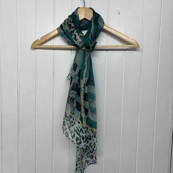 [BUNJANG] Christian Audigier Green Leopard Check Silk Feeling Scarf / 크리스찬오자르 그린 호피체크 스카프 ㅡ차