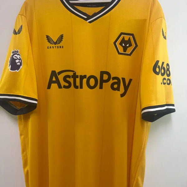 [BUNJANG] Hwang Hee-chan Wolverhampton Wanderers 23/24 Season Signed Football Jersey / 울버햄튼 황희찬 2324