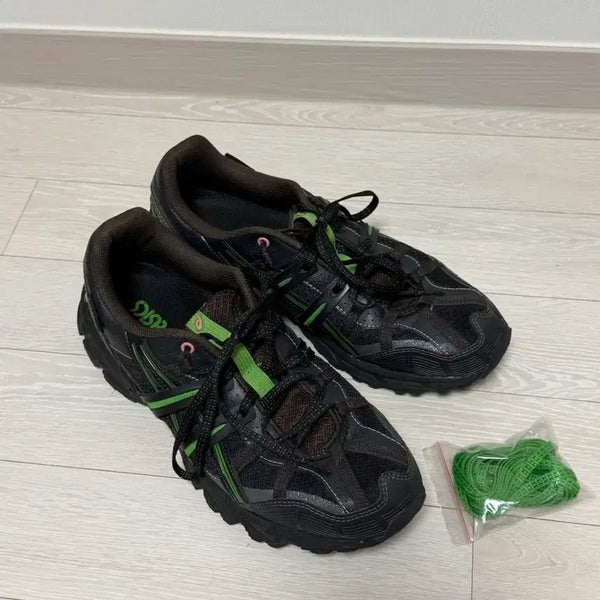 [BUNJANG] Asics Andersson Bell Black Green 285 / 아식스 앤더스벨 285 블랙 그린