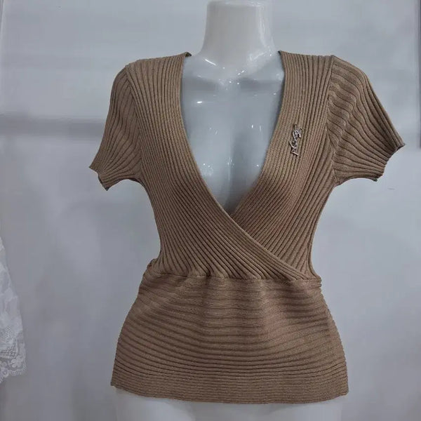 [BUNJANG] Camel Ribbed Knit Short Sleeve Top with YSL Brooch / 여성 반팔 티셔츠