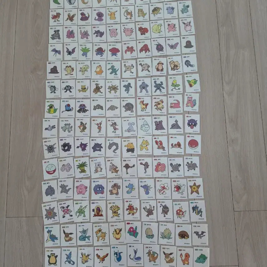 [BUNJANG] Pokemon Stickers 1st Gen 150-Piece Bundle (Mew, Mewtwo x4 Excluded) / 포켓몬 띠부씰 1세대 150장 일괄판매합니다(뮤,뮤츠4종없음)