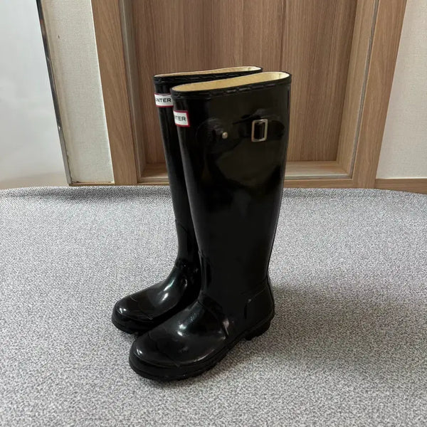 [BUNJANG] Hunter Glossy Rain Boots UK 4 (230mm) / [정가 15만원] HUNTER 헌터 글로시 레인부츠 UK4 230