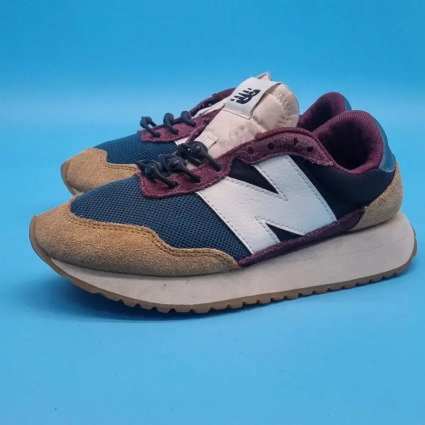 [BUNJANG] New Balance 237 Burgundy Sneakers / kk 뉴발란스 237 워크웨어 버건디 운동화 220