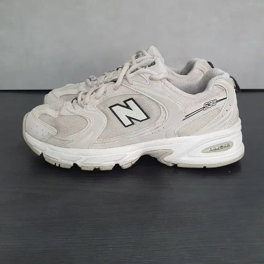 [BUNJANG] New Balance 530 Ivory (245) / 뉴발란스 530 아이보리 (245)