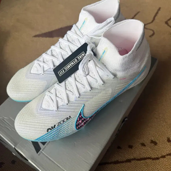 [BUNJANG] Soccer Cleats 285 / 축구화 285