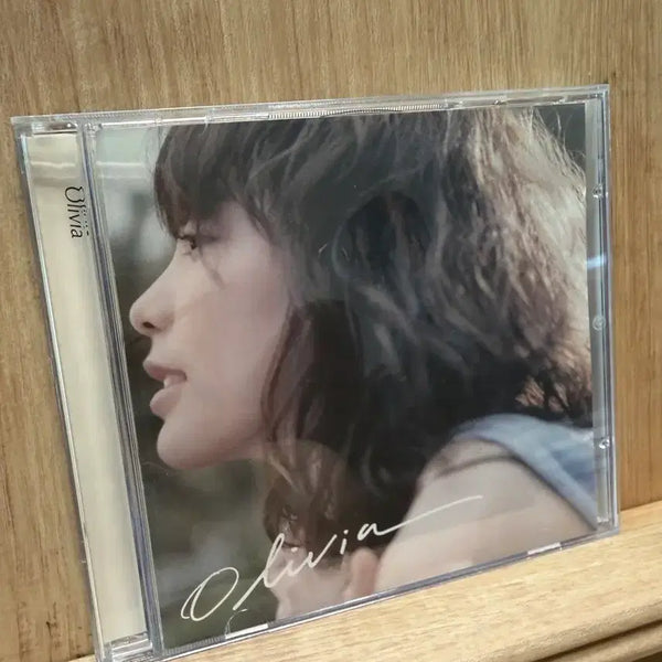 [BUNJANG] Olivia Olivia CD / 올리비아 왕 (2010) - Olivia / CD