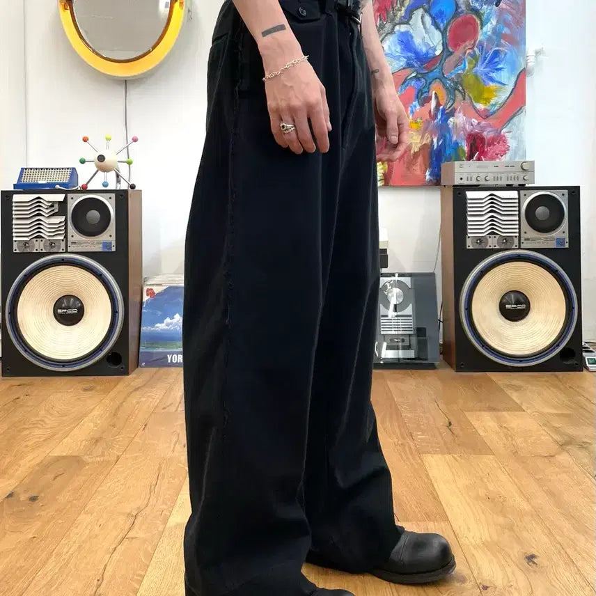 [BUNJANG] Facetasm Low-Edge Moleskin Pants Size 4 / [4] 파세타즘 로우엣지 몰스킨 팬츠