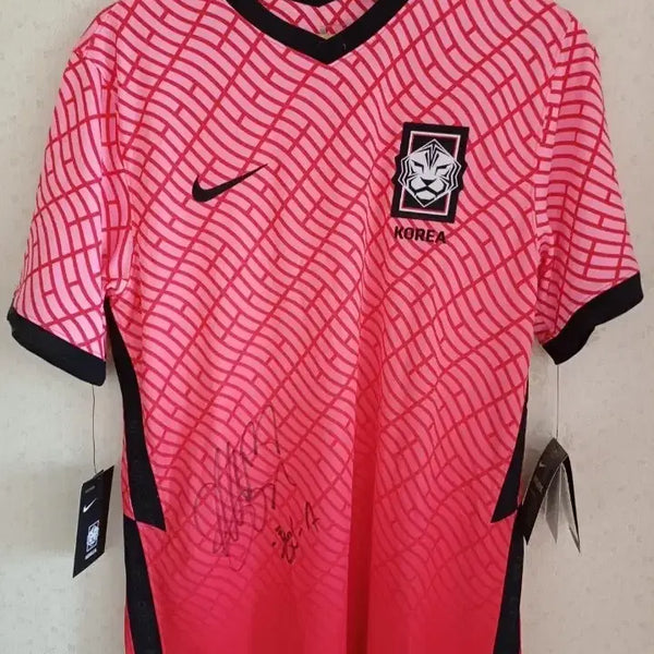 [BUNJANG] Son Heung-min Autographed Nike Jersey (L) / 손흥민 친필싸인 판매합니다..