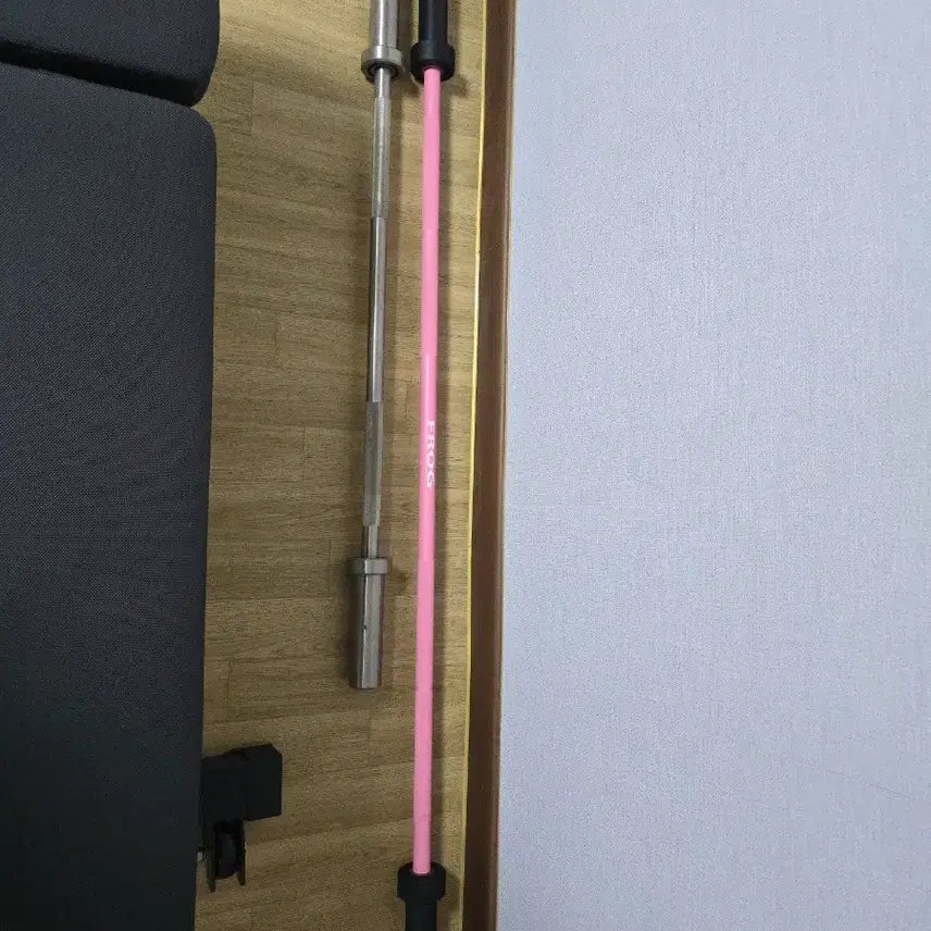 [BUNJANG] Barbell Bar Hot Pink / 바벨봉 핫핑크