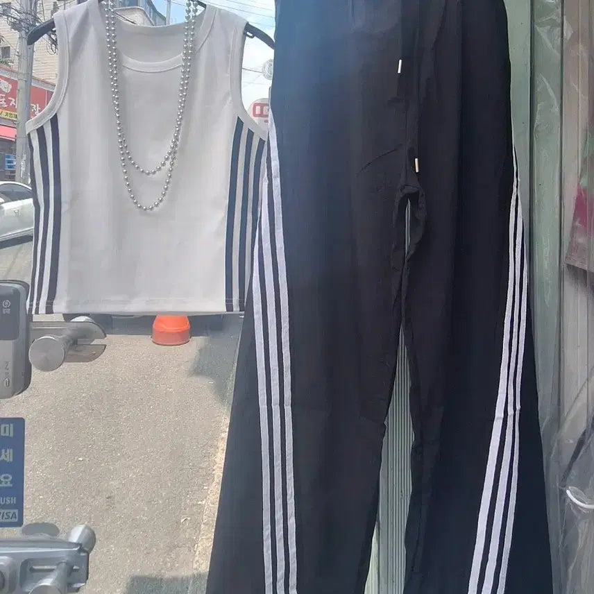 [BUNJANG] Summer Sleeveless Ribbed Tank Top / 삼선 나시 스판 대박ㅡ새상품
